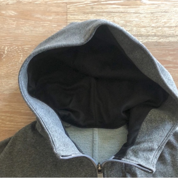 Men’s Lululemon Full Zip - Picture 4 of 7